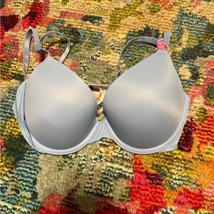 VS PINK T-Shirt Push-Up Bra